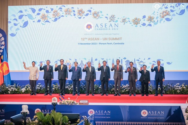 ASEAN củng cố giá trị và vai trò trung tâm trong mối quan hệ với các đối tác bên ngoài (16/11/2022)